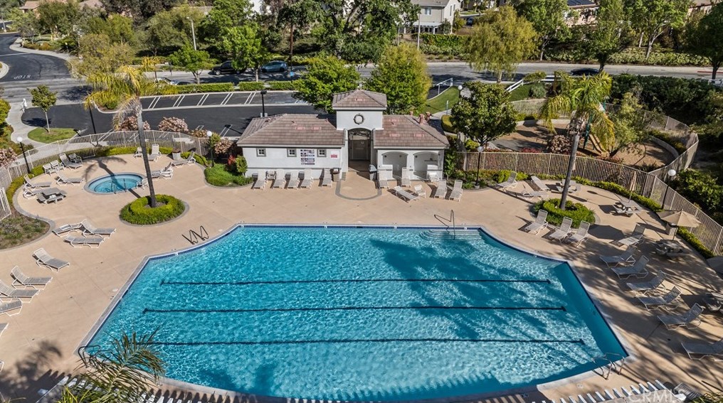 24205 English Rose Pl, Santa Clarita CA  91354-4921 exterior