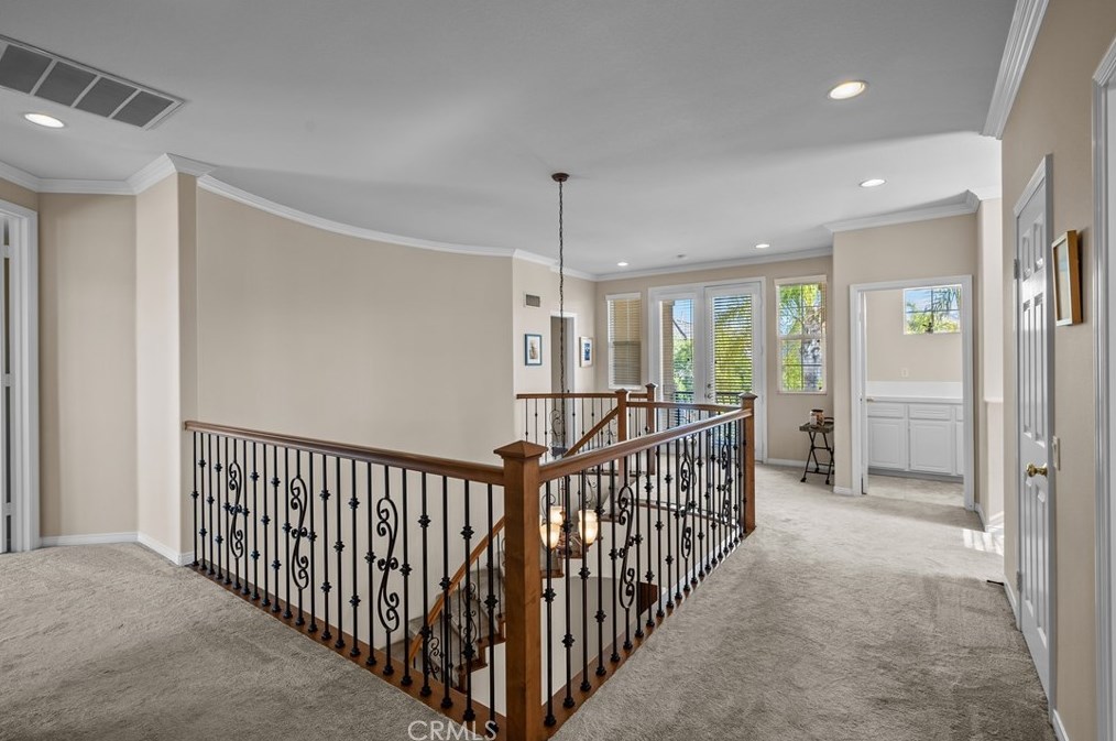 24205 English Rose Pl, Santa Clarita CA  91354-4921 exterior