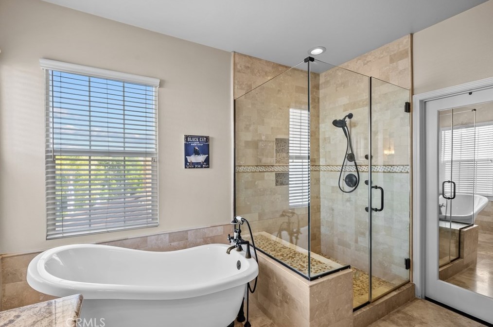 24205 English Rose Pl, Santa Clarita CA  91354-4921 exterior