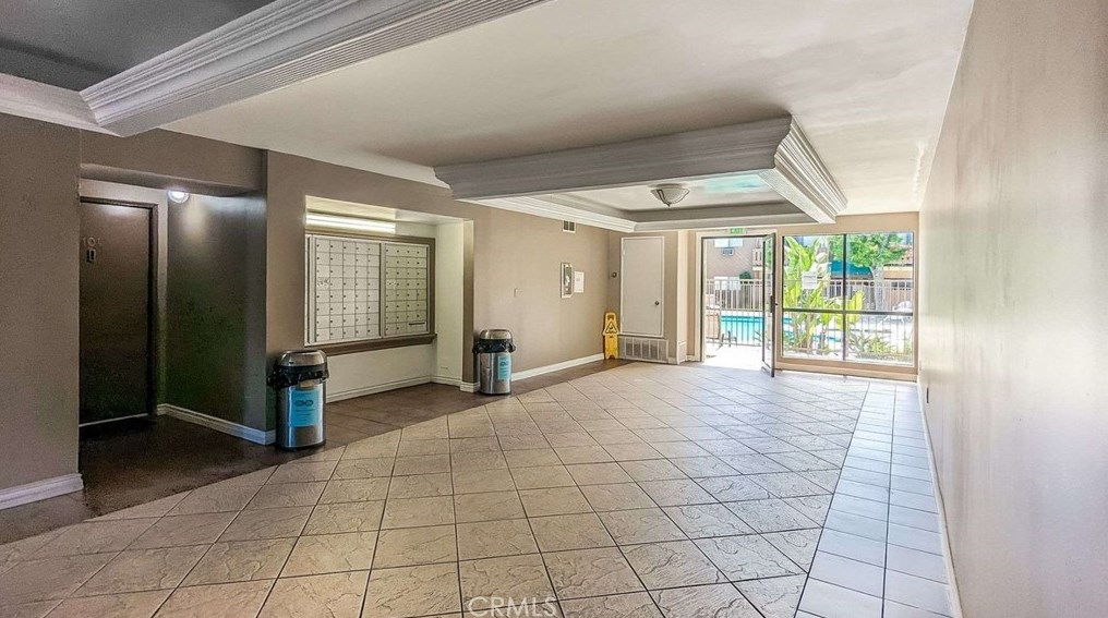 17900 Sherman Way, Los Angeles CA  91335-4721 exterior