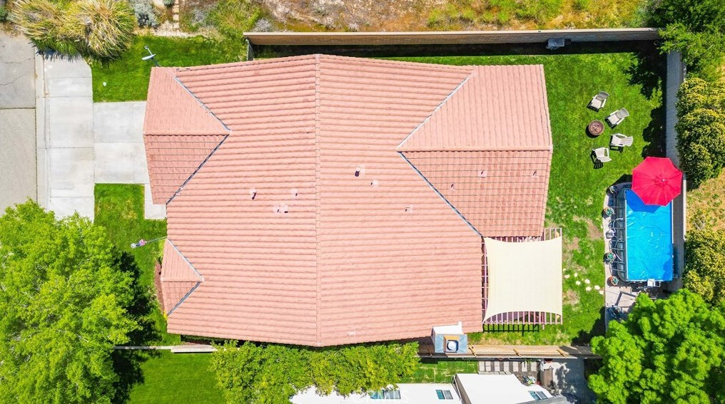 44029 Chaparral Dr, Lancaster CA  93536-6275 exterior