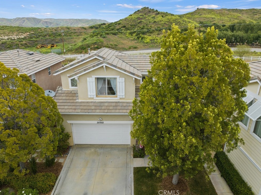 28482 Mayfair Dr, Santa Clarita CA  91354-1519 exterior