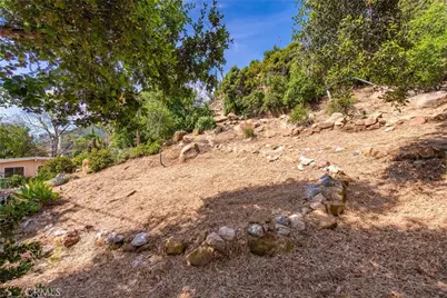 8657 Valley Circle Boulevard, West Hills, CA 91304 - Photo 5