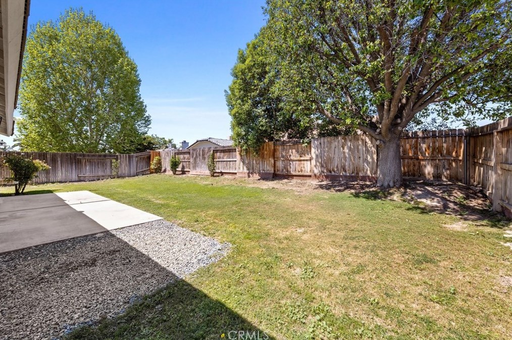 5600 Summer Cypress Dr, Bakersfield CA  93313-5188 exterior