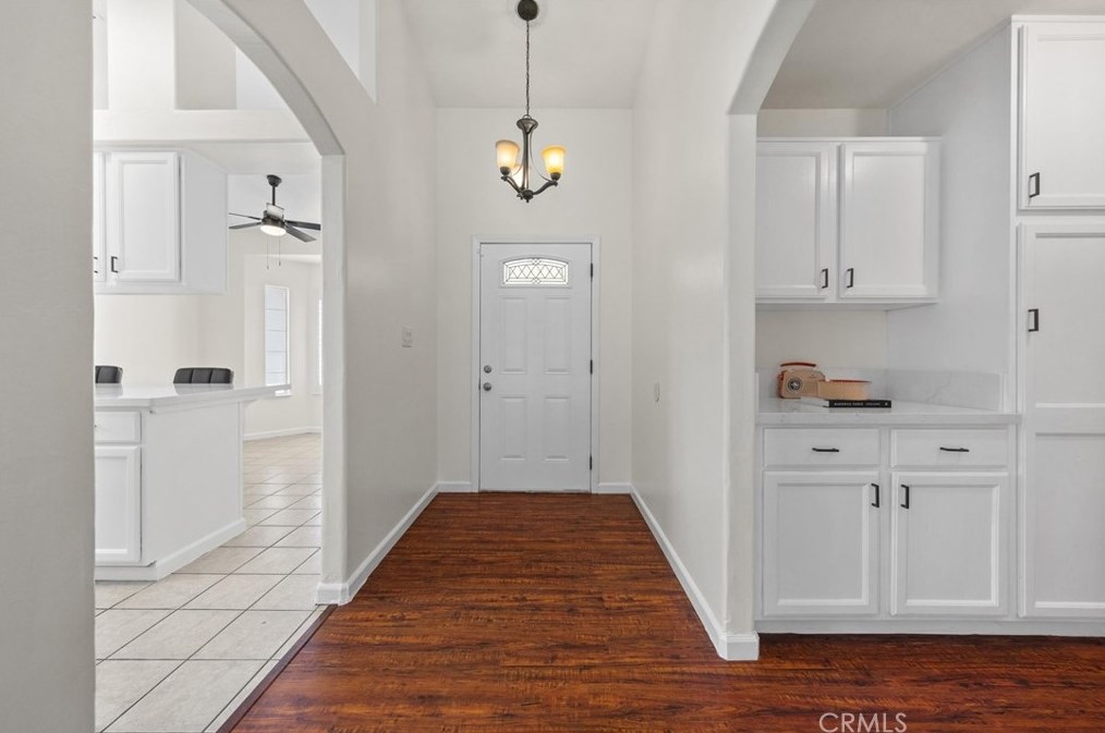 5600 Summer Cypress Dr, Bakersfield CA  93313-5188 exterior