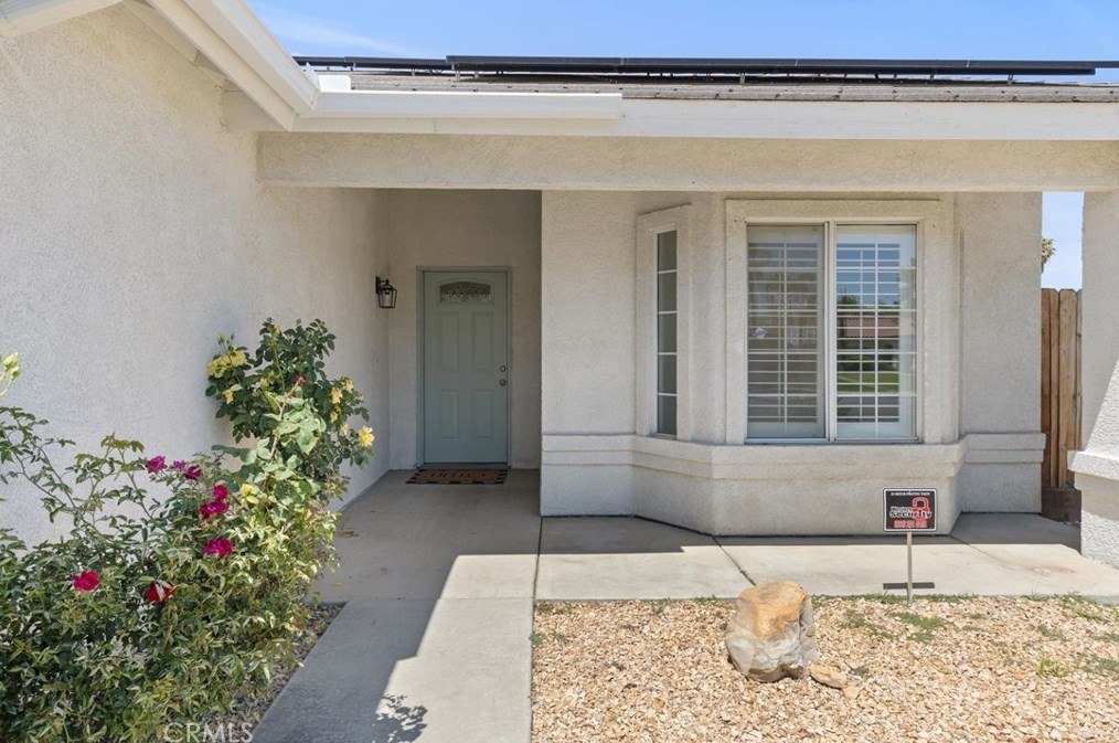 5600 Summer Cypress Dr, Bakersfield CA  93313-5188 exterior