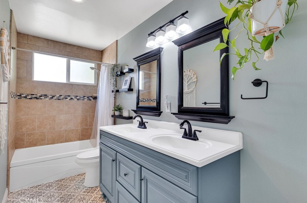 4275 Eileen St, Simi Valley CA  93063-2918 exterior