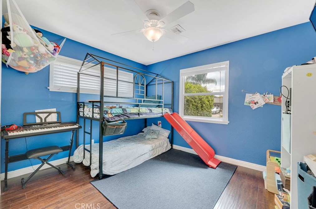 4275 Eileen St, Simi Valley CA  93063-2918 exterior