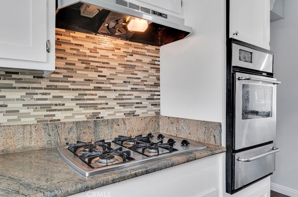 4275 Eileen St, Simi Valley CA  93063-2918 exterior