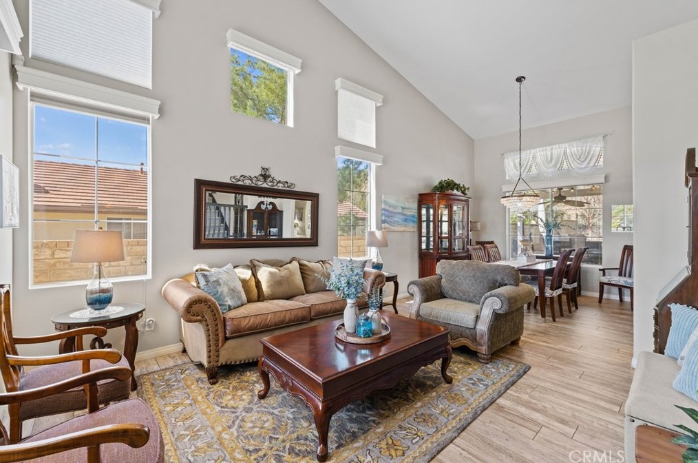 29655 Mammoth Ln, Santa Clarita CA  91387-6226 exterior