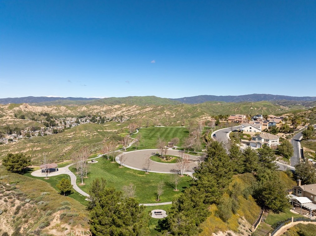 29655 Mammoth Ln, Santa Clarita CA  91387-6226 exterior