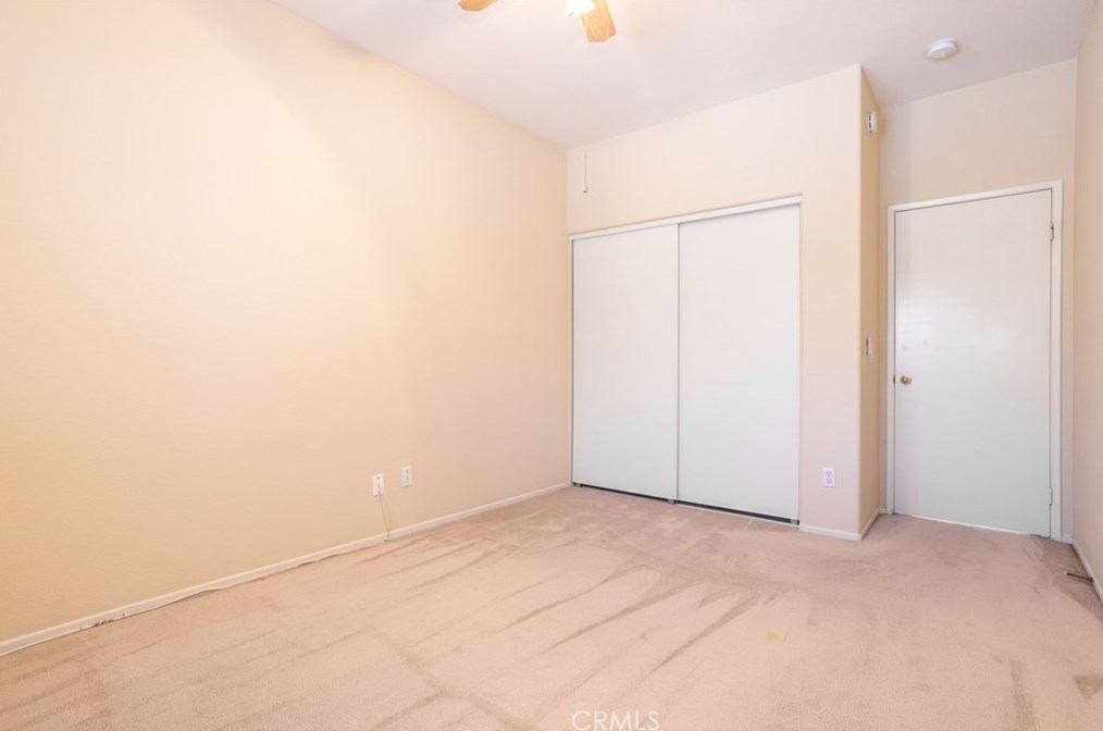 45757 Knightsbridge St, Lancaster CA 93534-5198 exterior