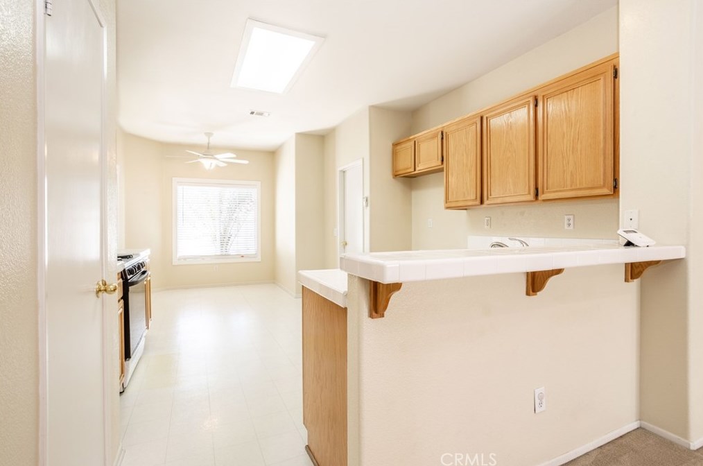 45757 Knightsbridge St, Lancaster CA 93534-5198 exterior