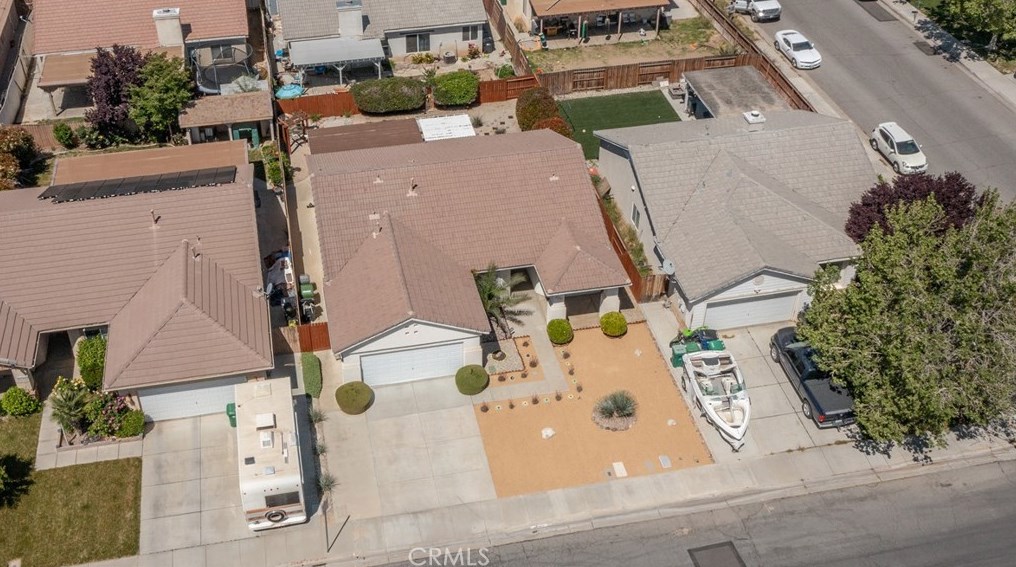 45757 Knightsbridge St, Lancaster CA 93534-5198 exterior