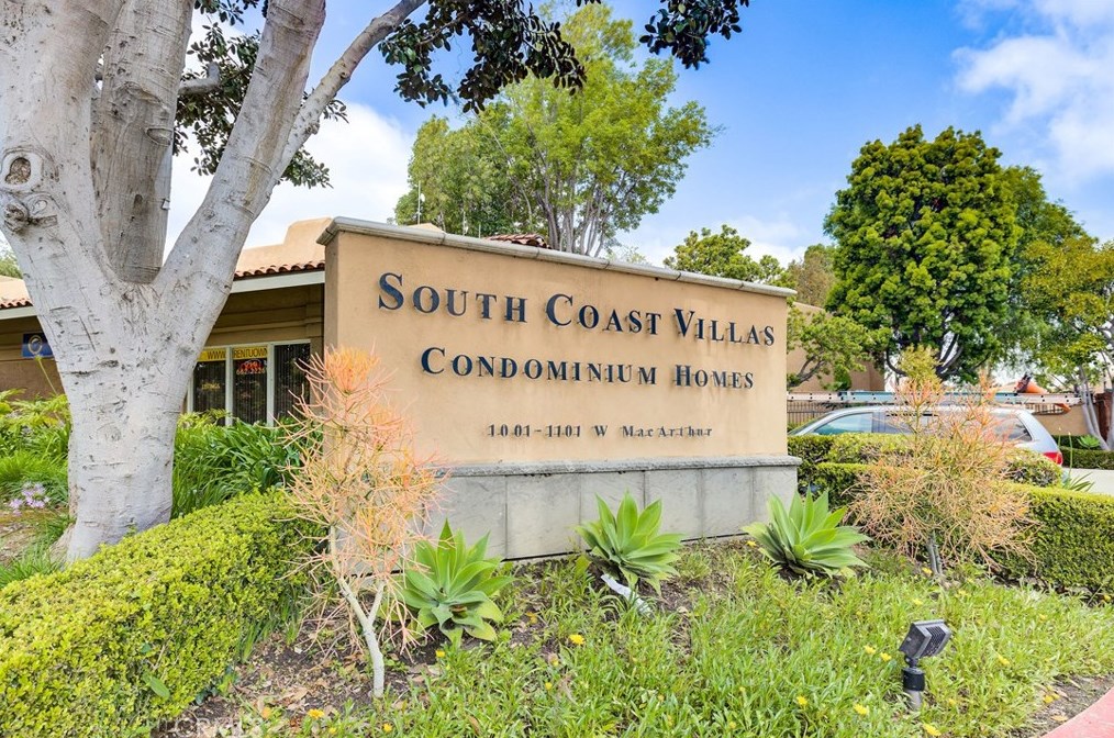 1001 Macarthur Blvd, Santa Ana CA  92707-4503 exterior