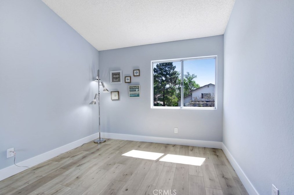 37472 Yorkshire Dr, Palmdale CA  93550-6239 exterior