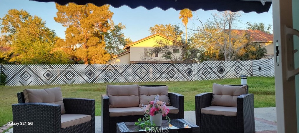 37472 Yorkshire Dr, Palmdale CA  93550-6239 exterior