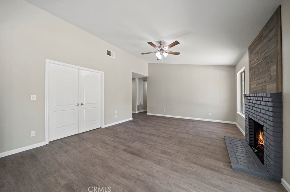 39342 Frontier Circus St, Palmdale CA  93591-3237 exterior