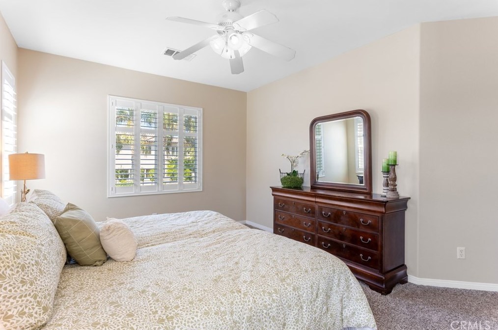 10304 Tungsten St, Bakersfield CA  93311-9516 exterior