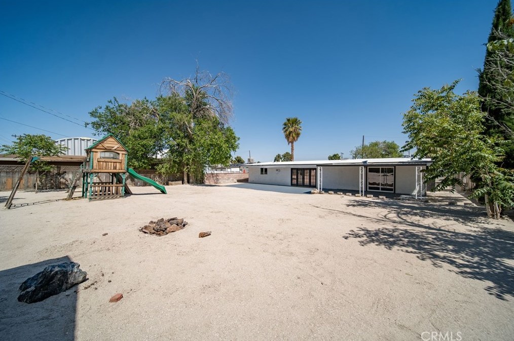 38873 Sage Tree St, Palmdale CA  93551-3844 exterior