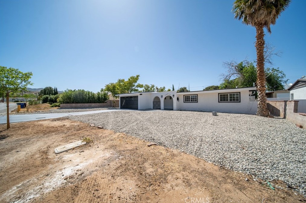 38873 Sage Tree St, Palmdale CA  93551-3844 exterior