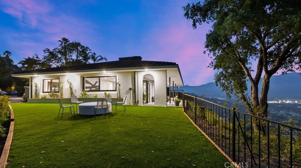 771 Panorama Pl, Pasadena CA  exterior