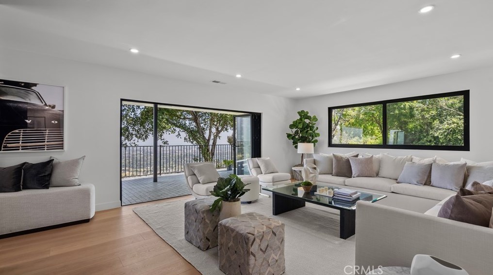 771 Panorama Pl, Pasadena CA  exterior