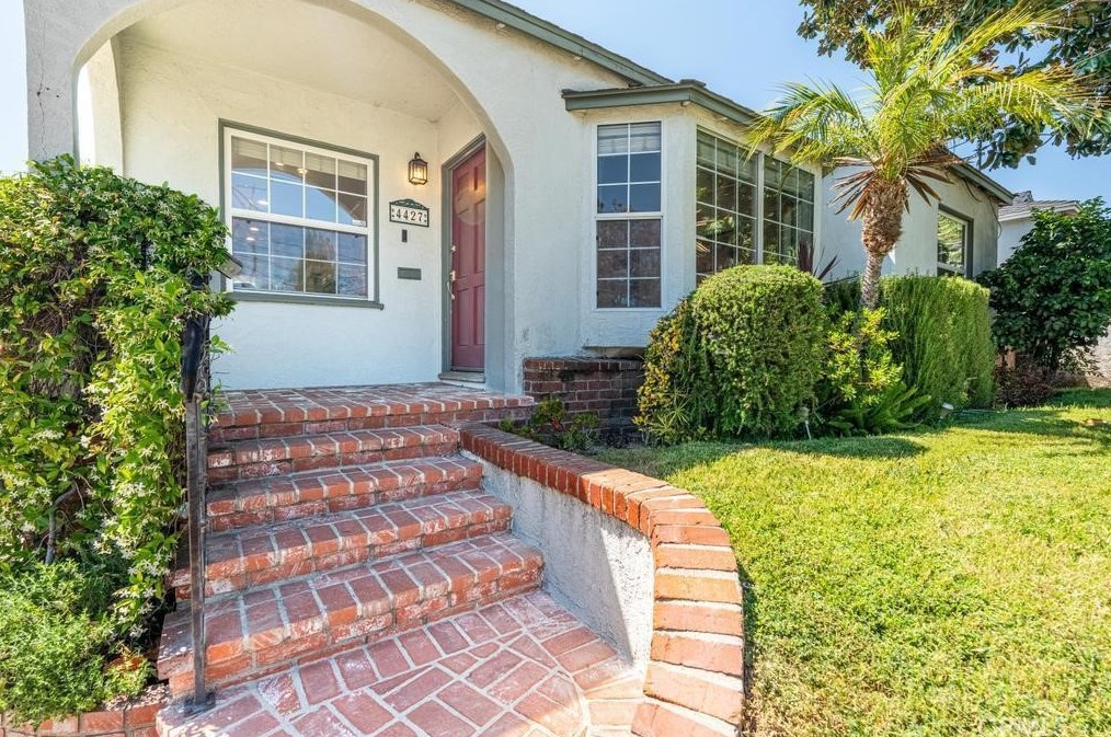 4427 Elmer Ave, North Hollywood CA  91602-2014 exterior
