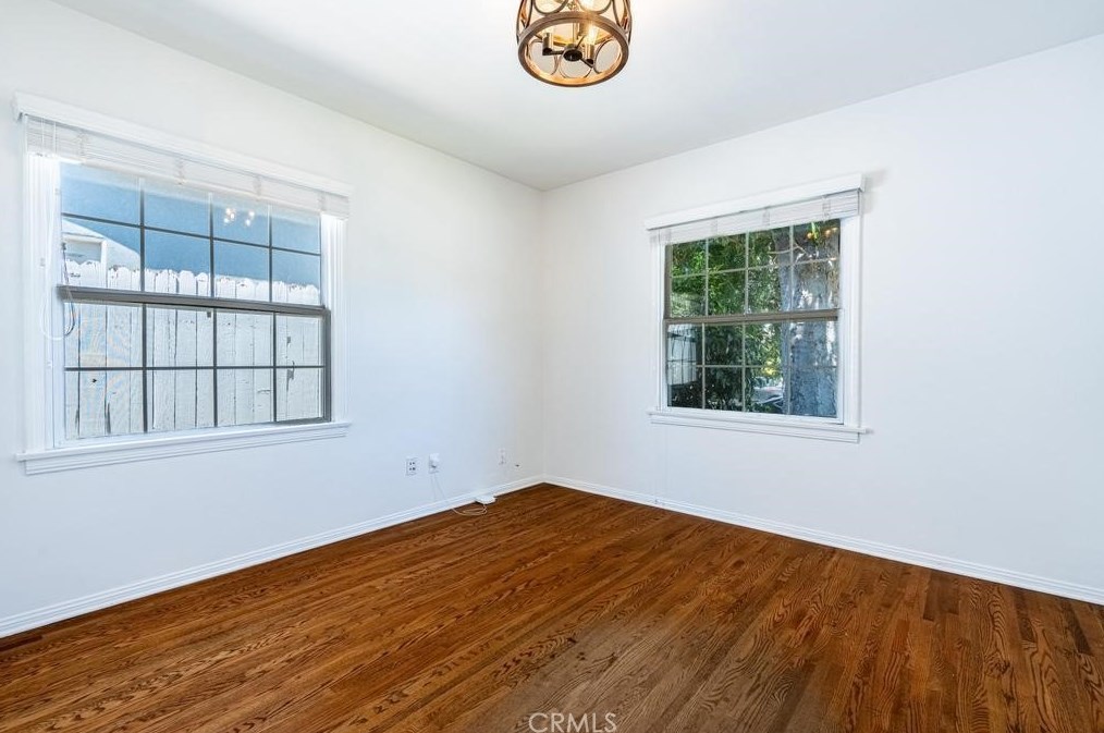 4427 Elmer Ave, North Hollywood CA  91602-2014 exterior