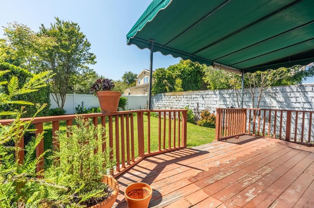 4427 Elmer Ave, North Hollywood CA  91602-2014 exterior