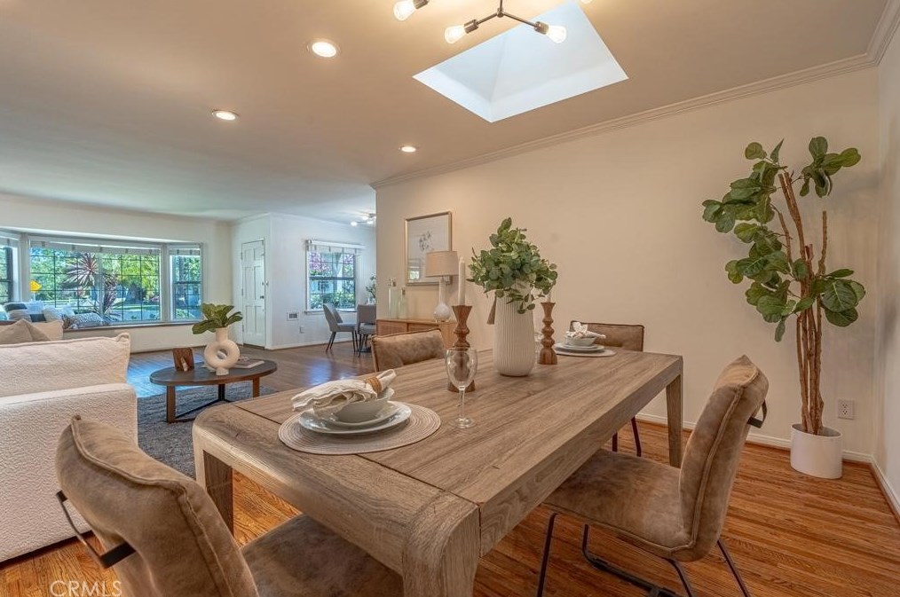 4427 Elmer Ave, North Hollywood CA  91602-2014 exterior