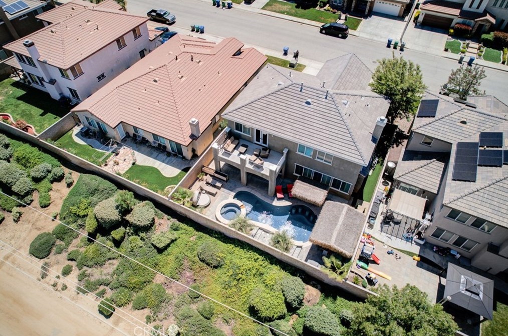 3831 Tournament Dr, Palmdale CA  93551-5642 exterior