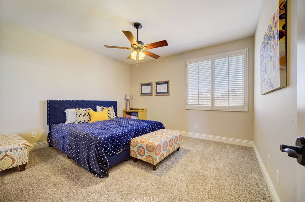 3831 Tournament Dr, Palmdale CA  93551-5642 exterior