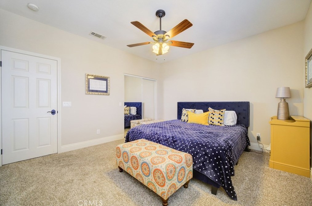 3831 Tournament Dr, Palmdale CA  93551-5642 exterior