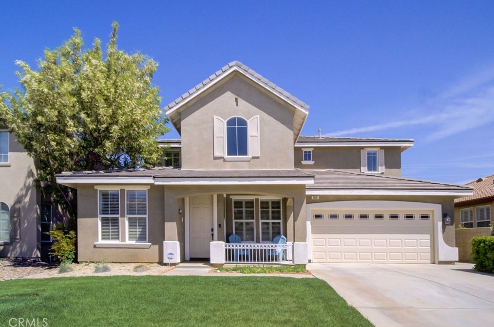 3831 Tournament Dr, Palmdale CA  93551-5642 exterior