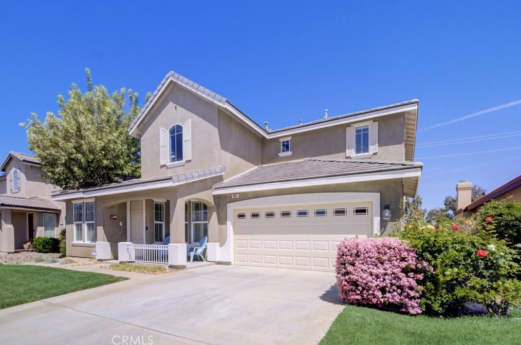 3831 Tournament Dr, Palmdale CA  93551-5642 exterior