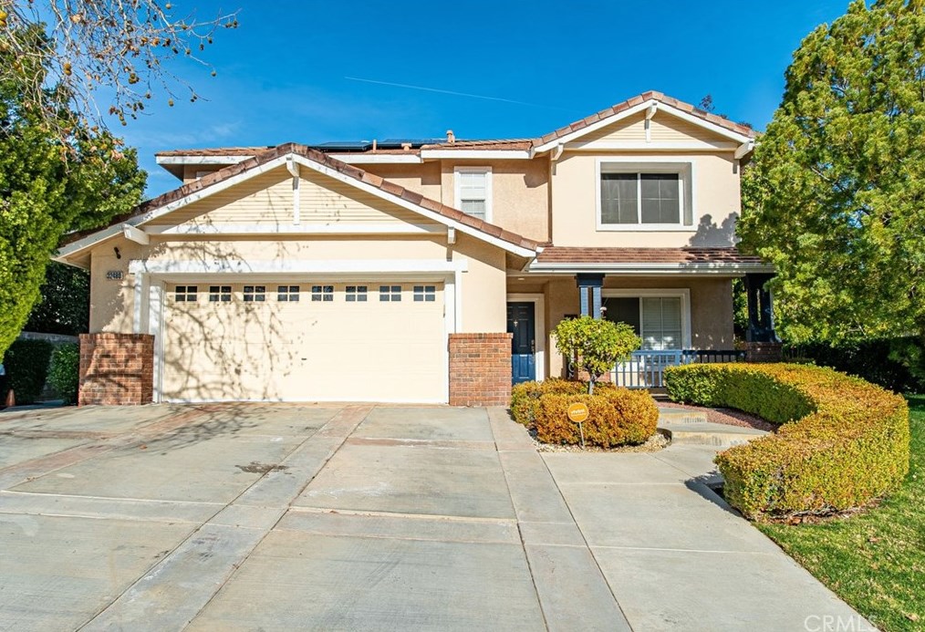 32480 The Old Rd, Santa Clarita CA  91384-3055 exterior