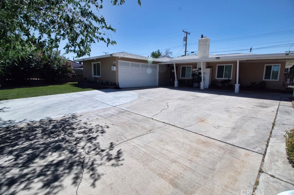 44861 5, Lancaster CA  93535-2640 exterior