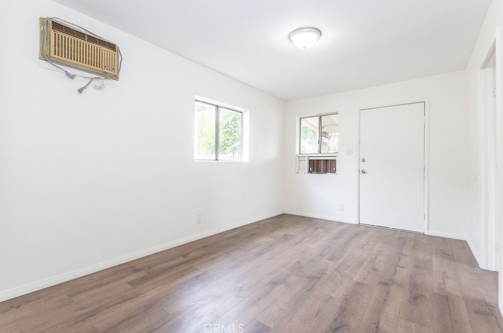 13107 Jouett St, Los Angeles CA  91331-2513 exterior