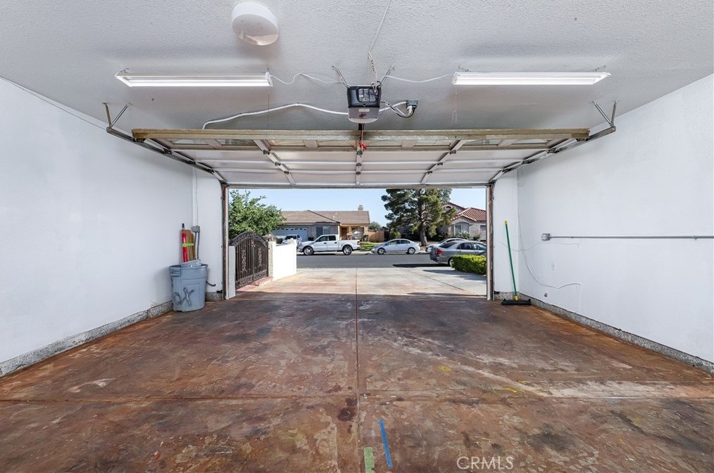 3011 Old Country Ave, Tropico Village CA 93560-7600 exterior