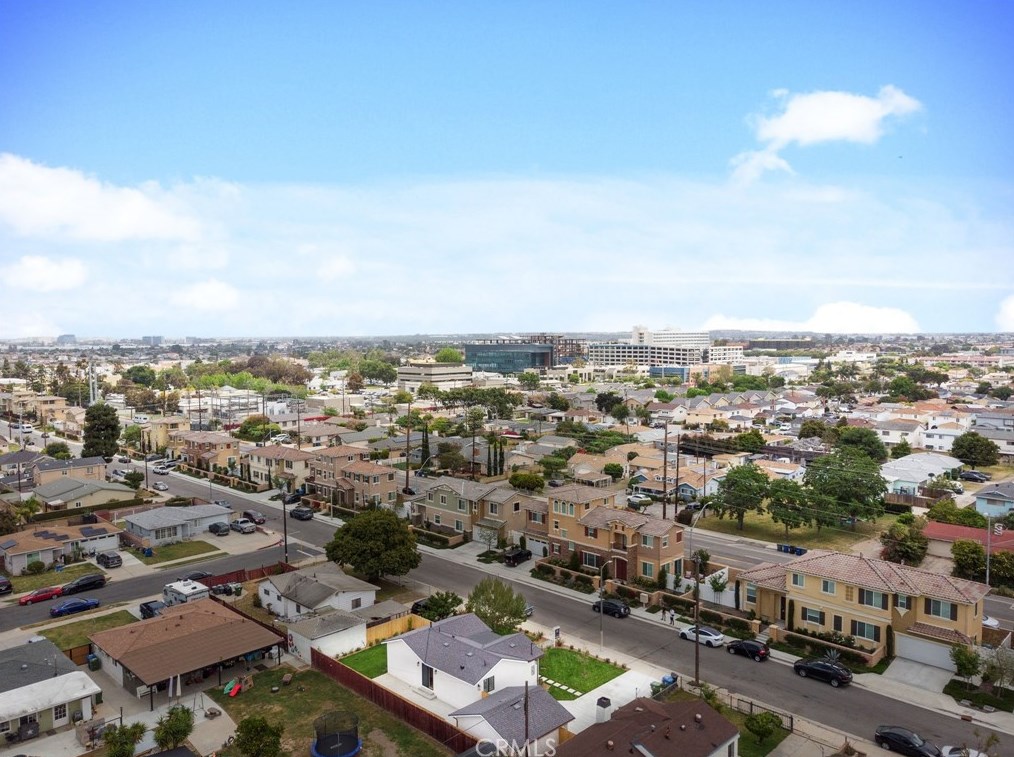 22111 Normandie Ave, Torrance CA  90501-4042 exterior