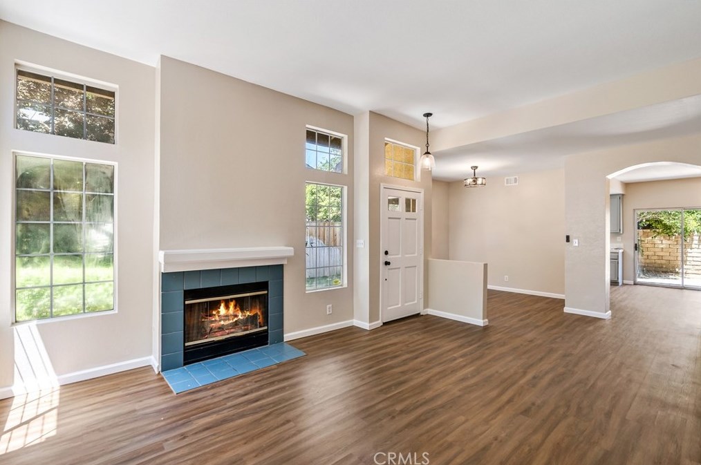 45226 Pickford Ave, Lancaster CA  93534-1376 exterior