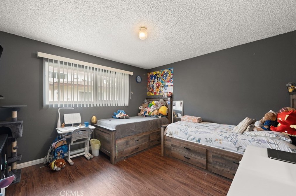 135 Ridgeway St, Anaheim CA  92804-1936 exterior