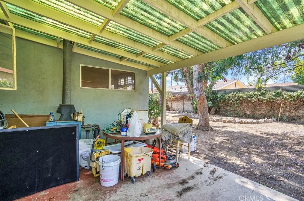 6207 Cleon Ave, North Hollywood CA  91606-2102 exterior
