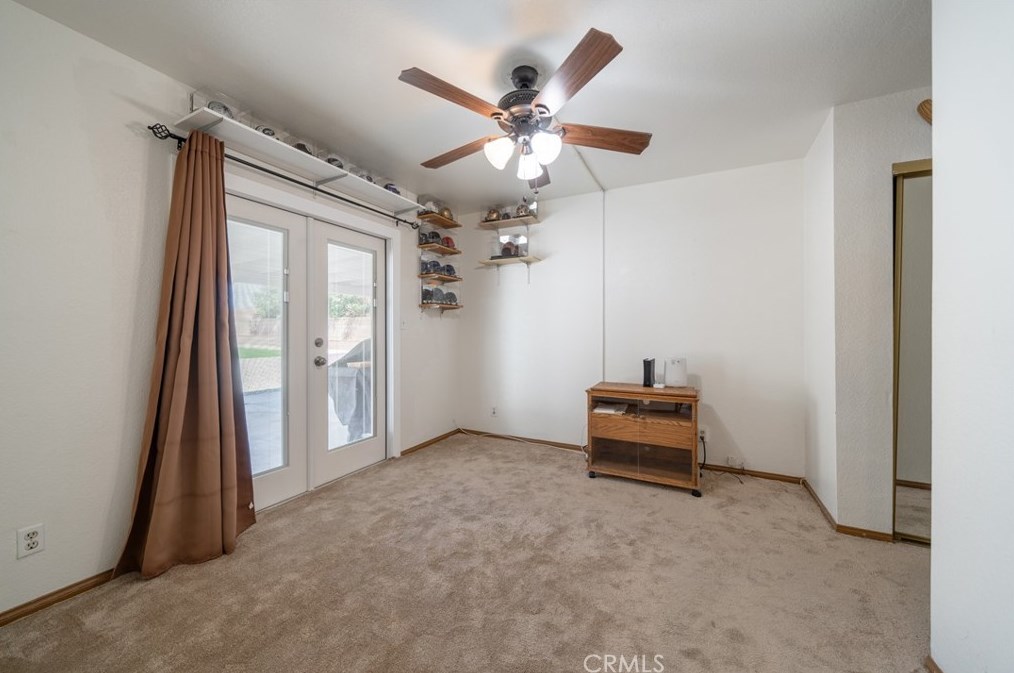 42419 61st St, Lancaster CA 93536-4517 exterior