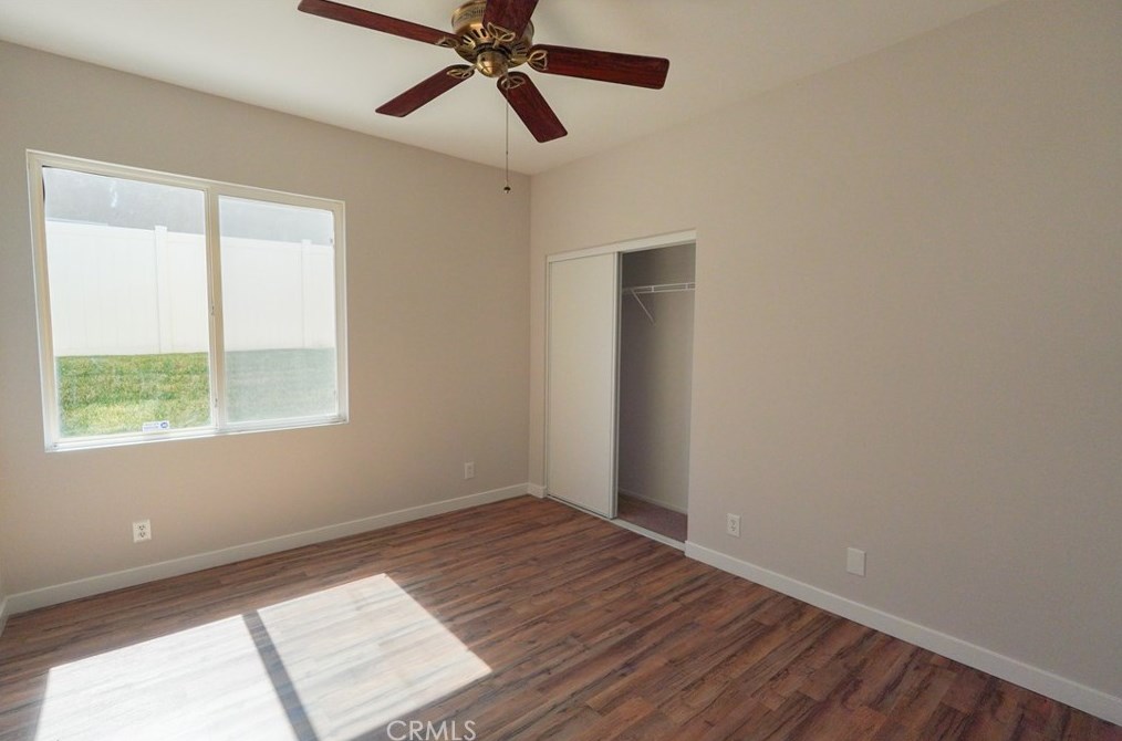 42333 Ridge View Dr, Lancaster CA 93536-7382 exterior