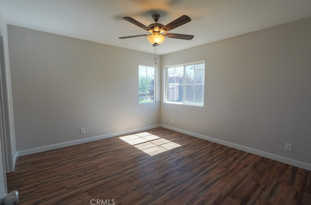 42333 Ridge View Dr, Lancaster CA 93536-7382 exterior