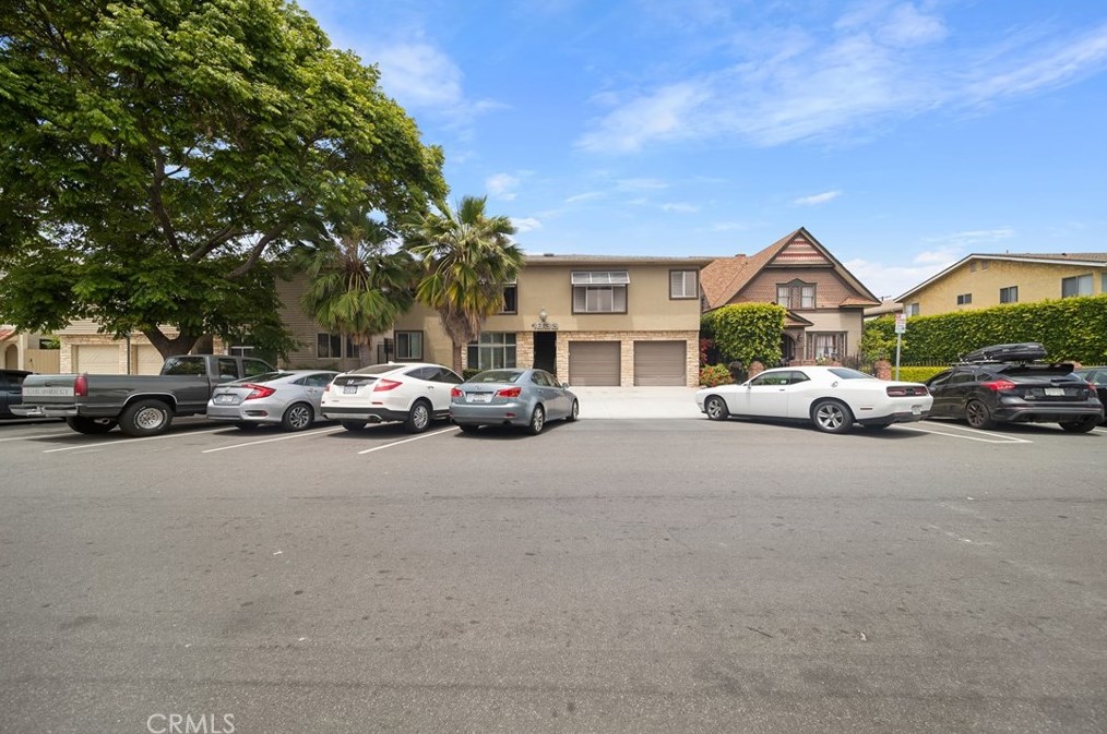 1833 Appleton St, Long Beach CA 90802-3917 exterior