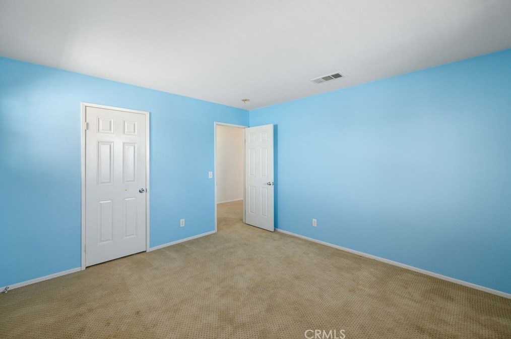 3213 James Ct, Lancaster CA  93535-6276 exterior