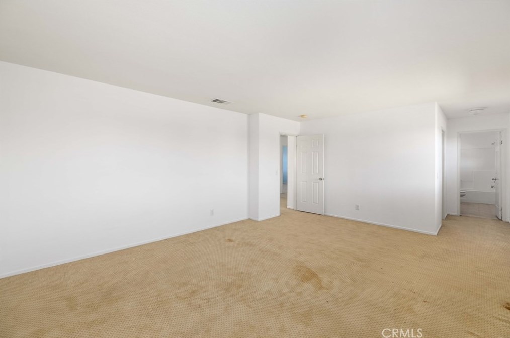 3213 James Ct, Lancaster CA  93535-6276 exterior